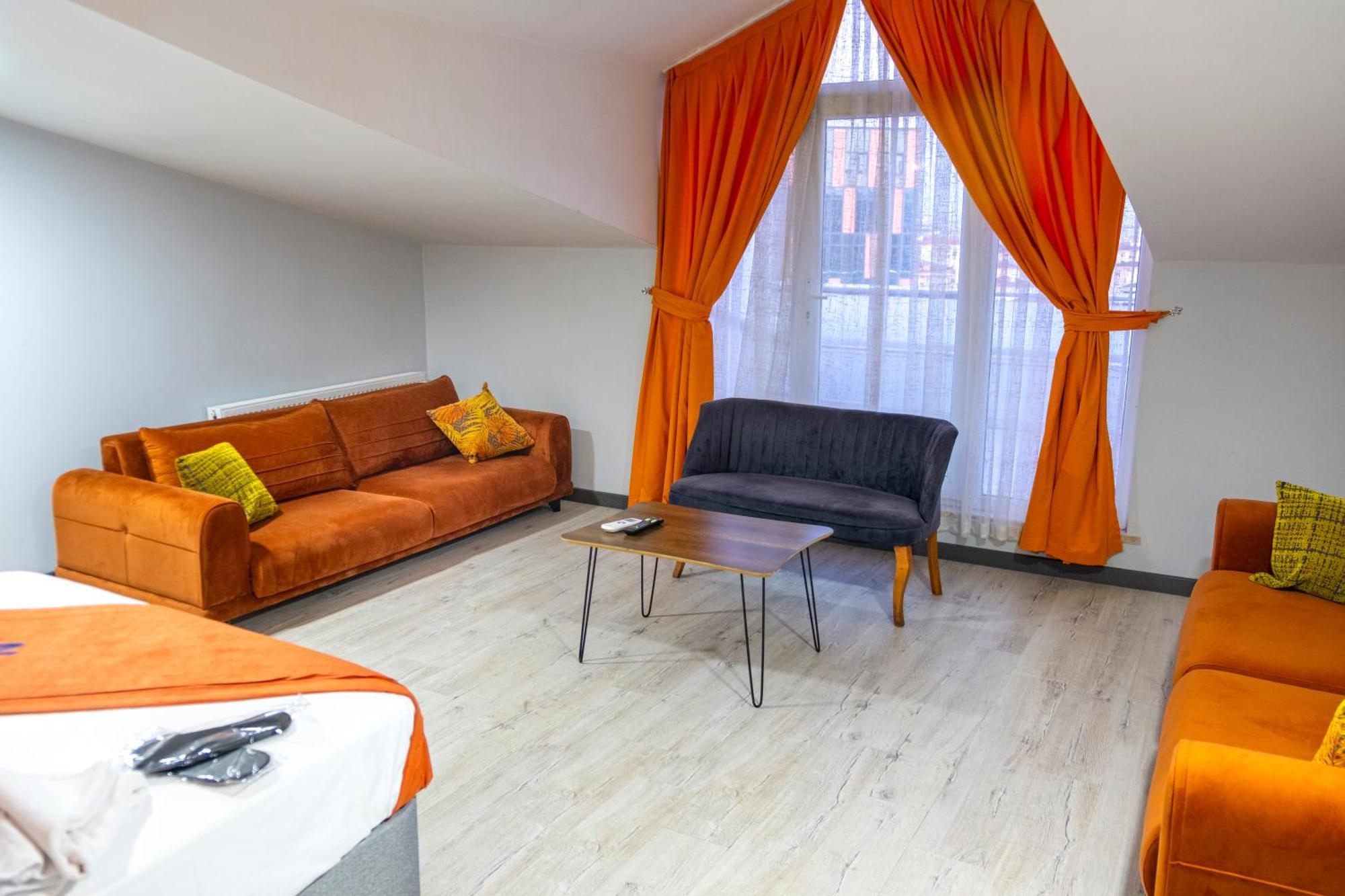Zoom Hotel Istanbul Exterior photo
